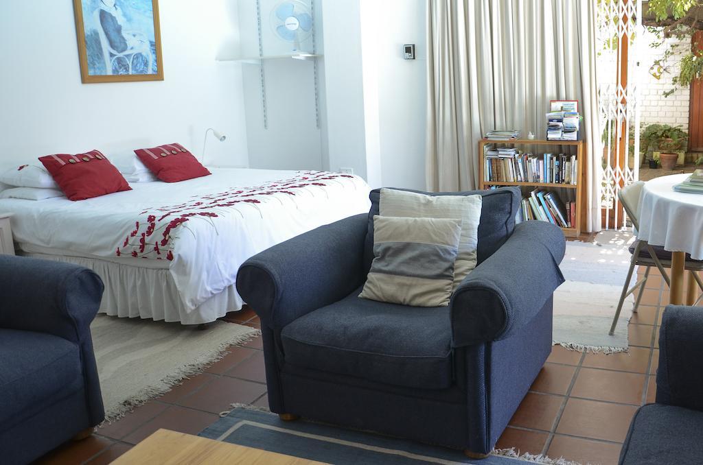 Robin's Nest Apartment *